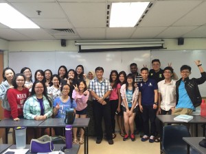 Jun Chow with classmates and lecturer(1)